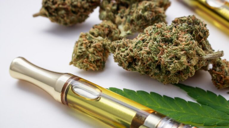 How a loophole prompted unregulated hemp THC sales in Illinois – NBC Chicago