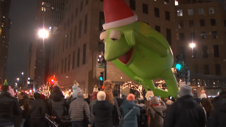 Magnificent Mile Lights Festival features floats, characters and fireworks – NBC Chicago