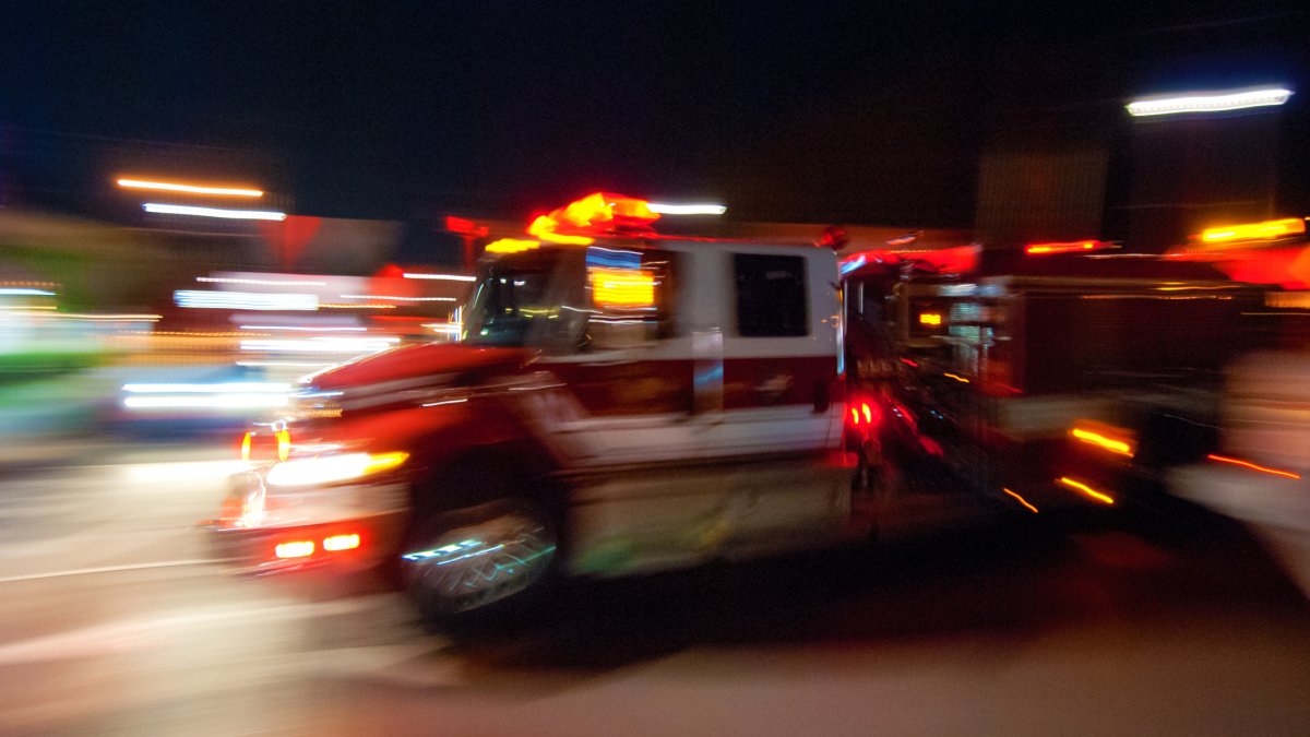 3 firefighters injured battling Logan Circle fire – NBC4 Washington