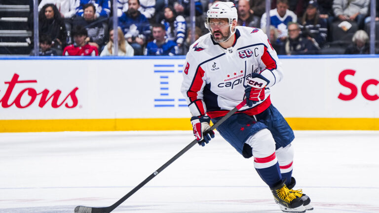 Alex Ovechkin scores in return from injury as the Capitals defeat the Maple Leafs 5-2 – NBC4 Washington