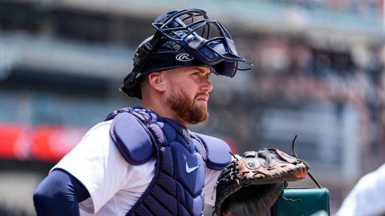 Cubs sign catcher Carson Kelly to 2-year deal – NBC Chicago