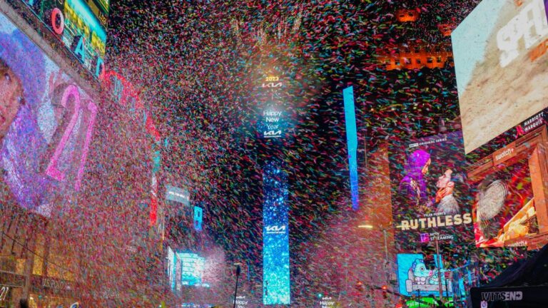 History of the New Year’s song ‘Auld Lang Syne’ – NBC Chicago