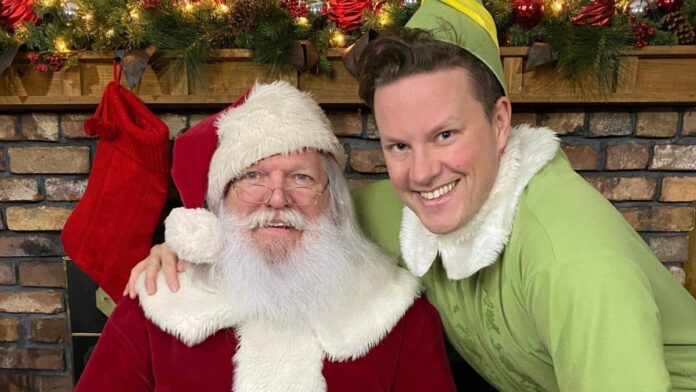 How a ‘Cameo Santa’ built his Christmas-themed living room side hustle – NBC Chicago