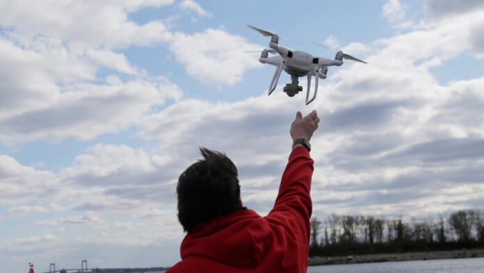 Is that a drone or a plane? Here’s how to spot the difference – NBC 6 South Florida