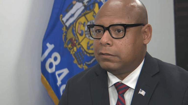 Madison, Wisconsin, police chief Shon Barnes named to Seattle job – NBC Chicago