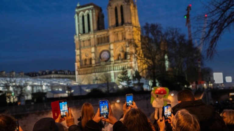 Notre Dame Cathedral formally reopens its doors – NBC 6 South Florida