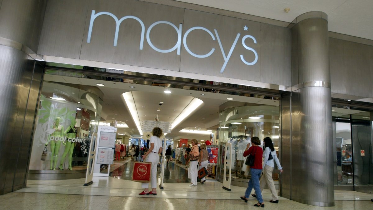 Retailer to close more stores in 2024 – NBC Chicago