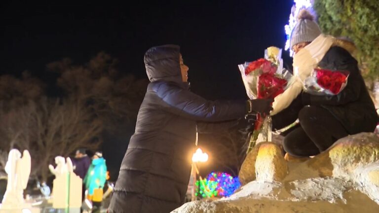 Thousands brave frigid temps for Our Lady of Guadalupe celebration – NBC Chicago