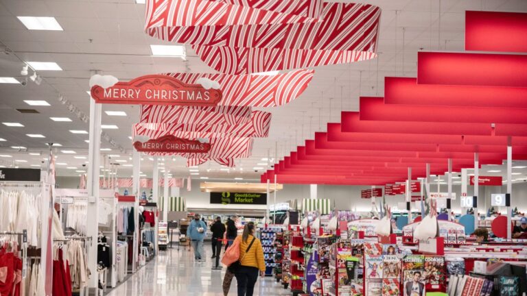 What time does Target open? Store holiday hours, return policies – NBC Chicago