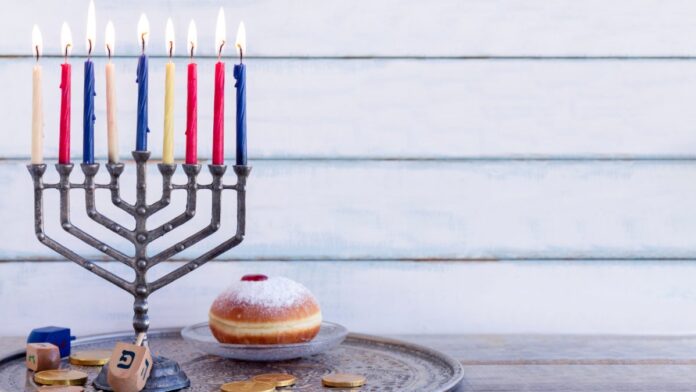 When is Hanukkah 2024? Jewish holiday falls on Christmas – NBC Chicago